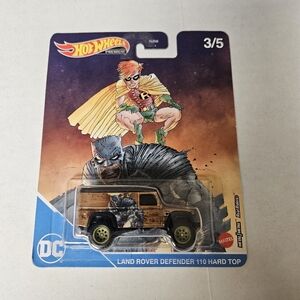 Hot Wheels Land Rover Defender Batman 2022‎